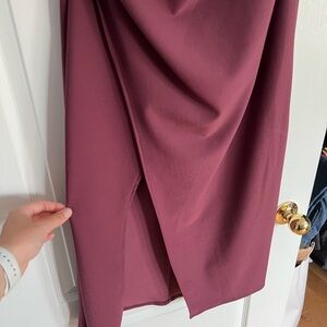 Abercrombie dress NWOT, size L, red/purple colour